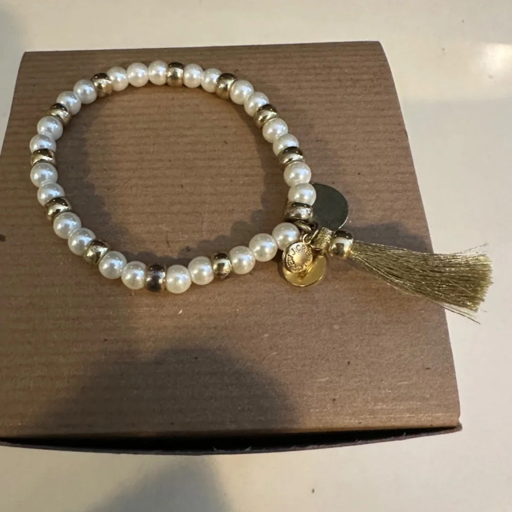 J. Crew J Crew Pearl Gorgeous Gold Coin Tassel Bracelet